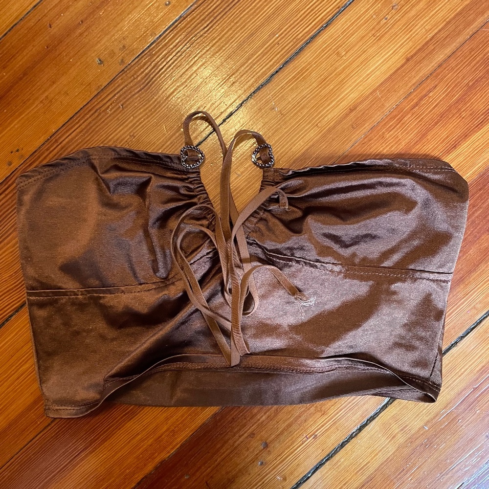 brown halter top